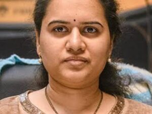 कोनेरू हम्पी ने रचा इतिहास, दूसरी बार विश्व रैपिड शतरंज खिताब अपने नाम किया