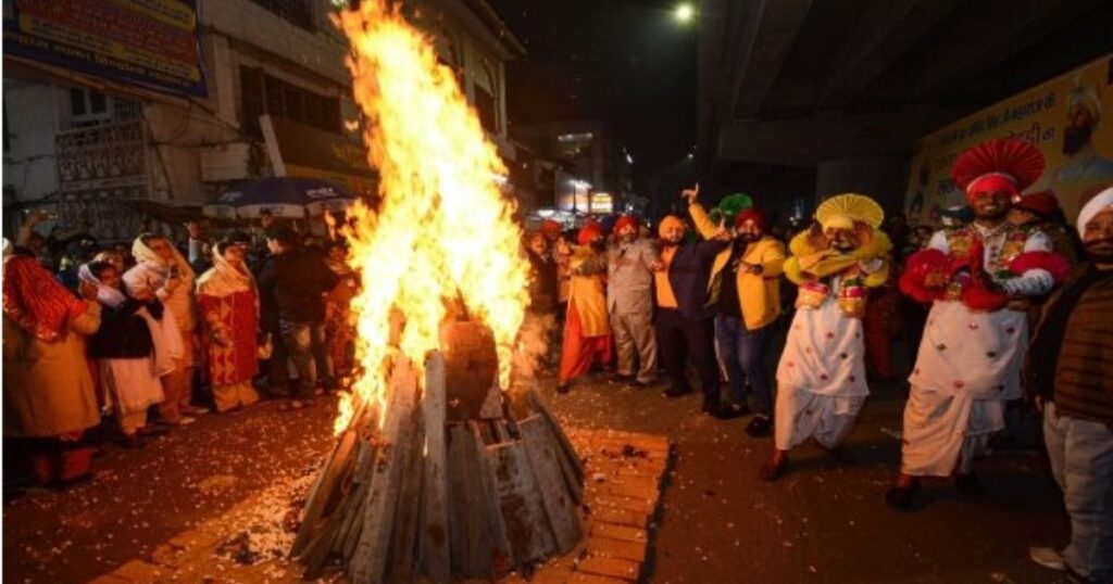 लोहड़ी 2026: तिथि, शुभ मुहूर्त और इस पर्व का पौराणिक व सांस्कृतिक महत्व