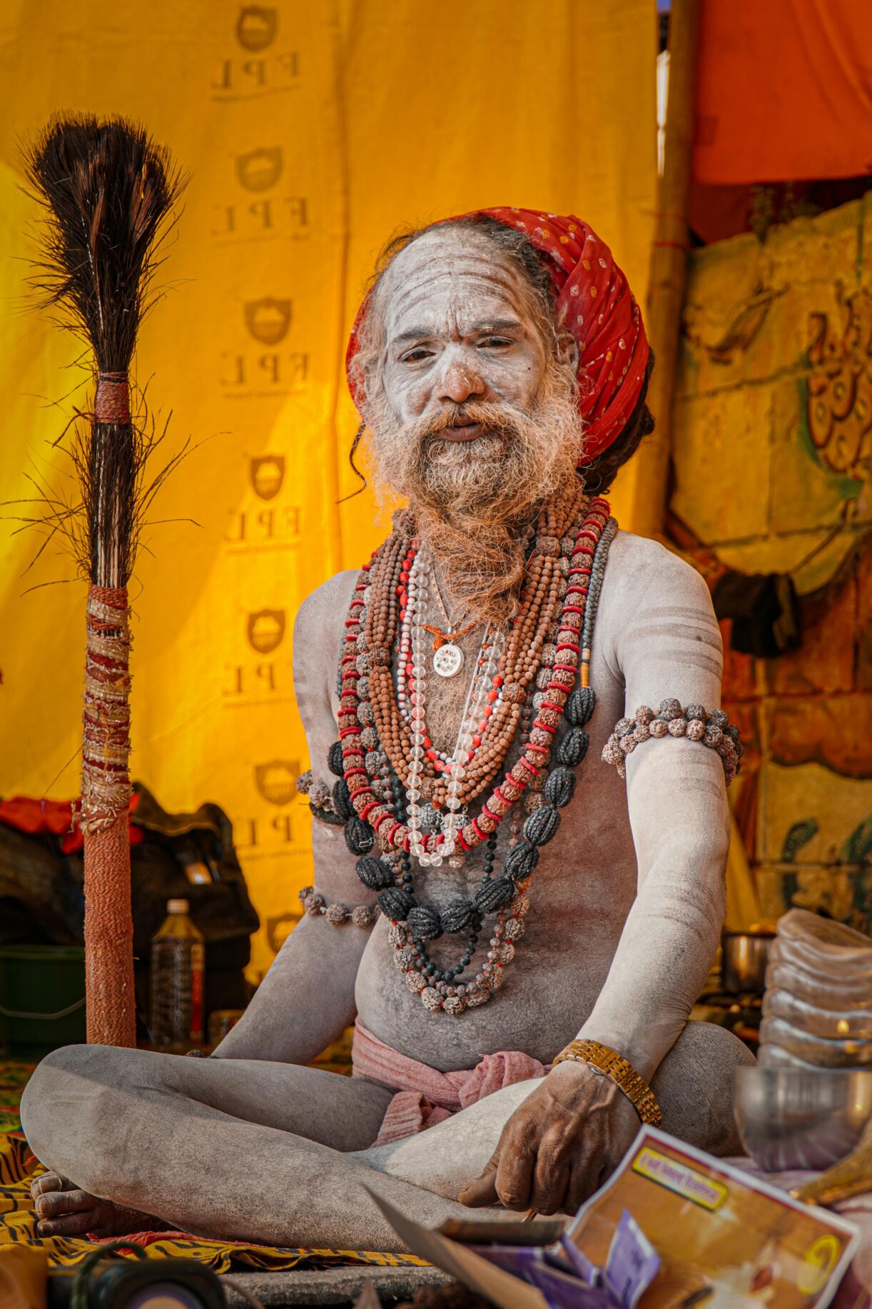 माघ मेला 2026: अखाड़ों का सैन्य अनुशासन और नागा साधुओं की रहस्यमयी दुनिया